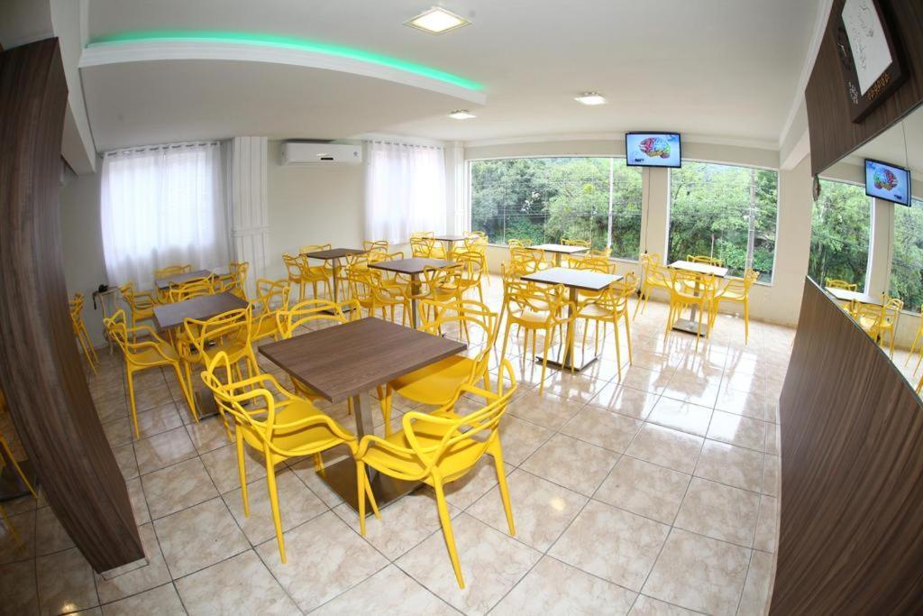 Hotel Joinvillense Bagian luar foto